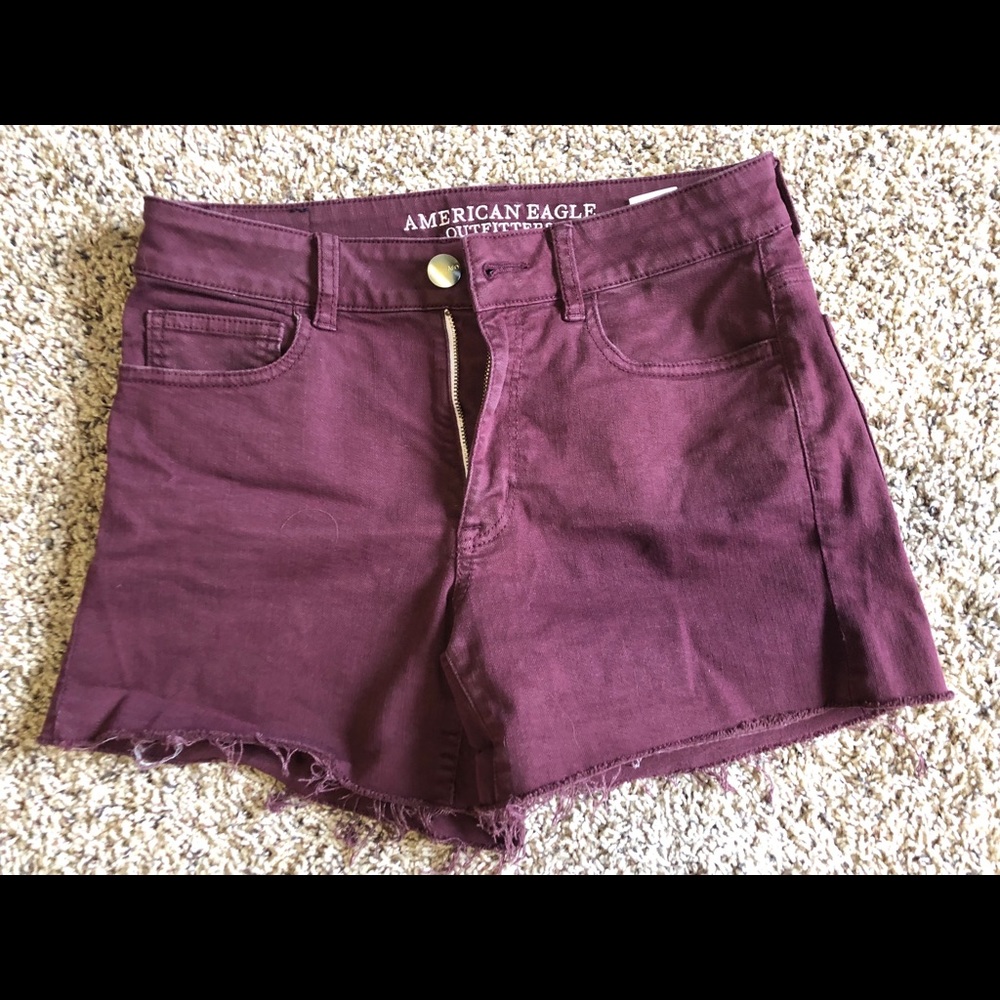 Maroon American Eagle shorts size 6